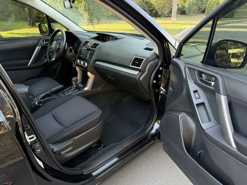 Продам Subaru Forester 2015 год 2.0 дизель — фото 8
