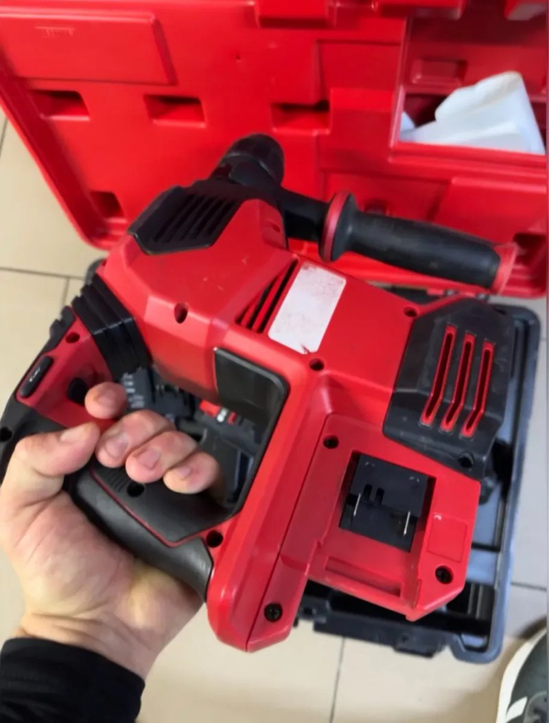 Продам свій Einhell HEROCCO з двома акумуляторами 3А та зарядкою — фото 3