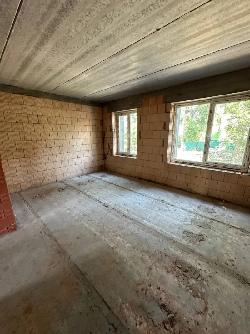 Продам таунхаус в місті Ірпінь на вул. Лисенка, 90 м² та мансарда 40 м², ділянка 1,6 сотки — 88 000 $. Власний передній двір. Вигідна ціна. — фото 6