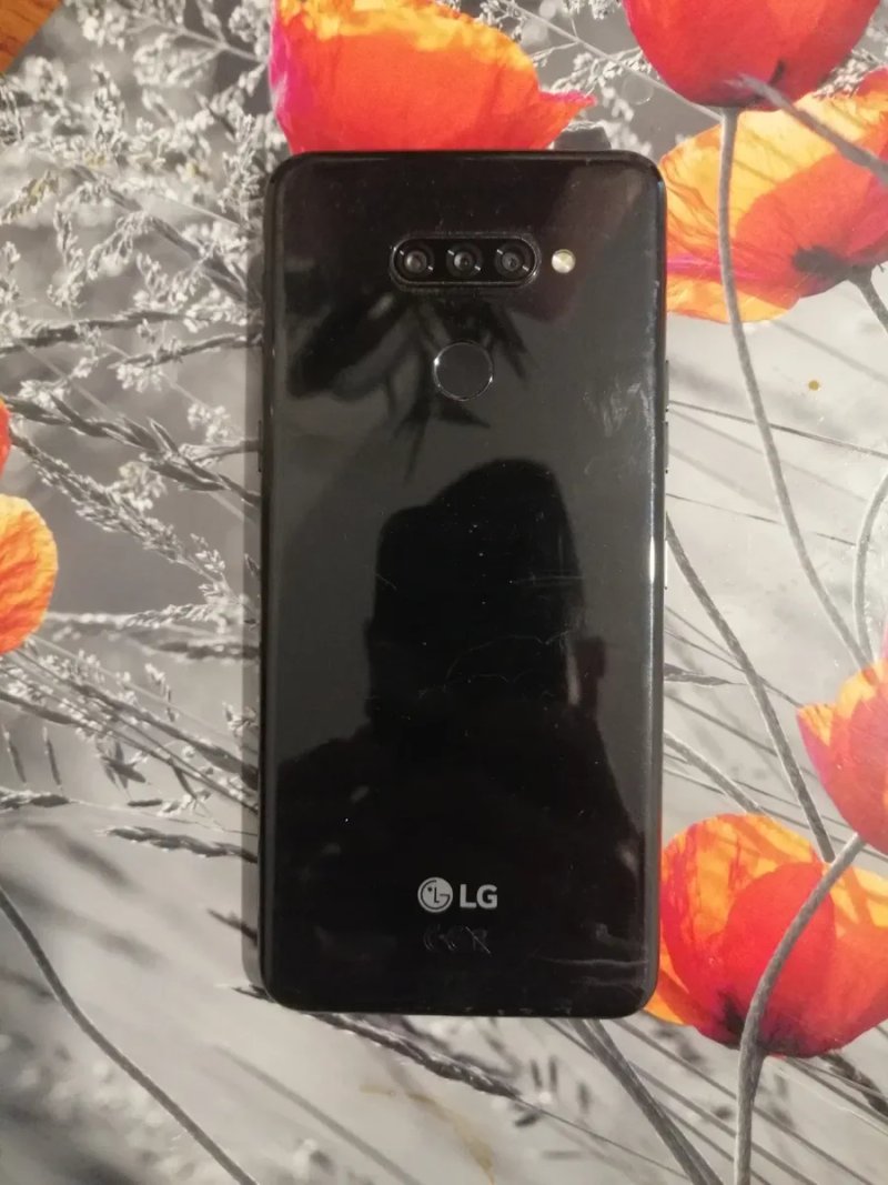 Продам телефон Lg k50s — фото 2