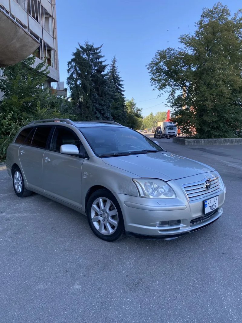 Продам Toyota Avensis Diesel — фото 5