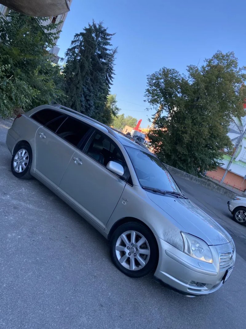 Продам Toyota Avensis Diesel — фото 7