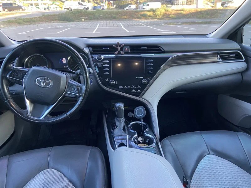 Продам Toyota Camry 2020 2.5 гибрид — фото 6