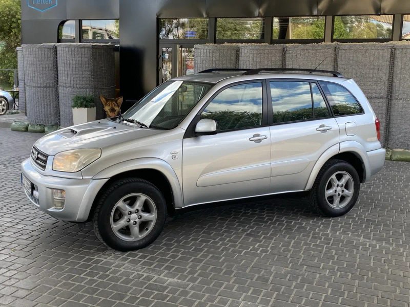 Продам Toyota RAV 4 2.0 турбодизель 4х4 полный привод автомобиль в идеальном состоянии — фото 4
