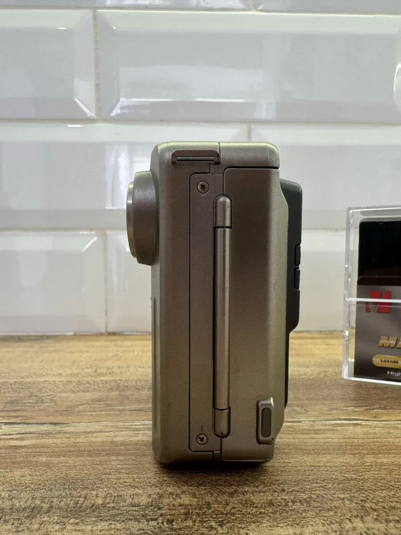 Продам цифровий фотоаппарат Sony MVC-FD5 в гарному стані — фото 3
