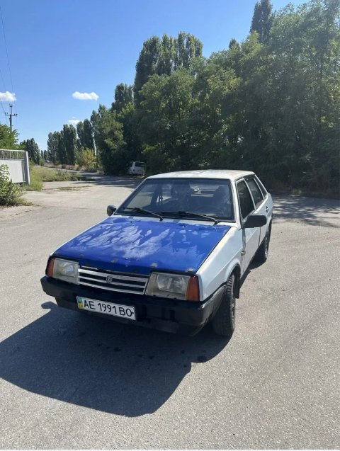 Продам ВАЗ 21099 20005 год