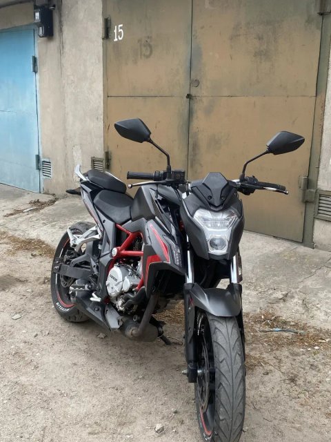 Продам Voge 300r