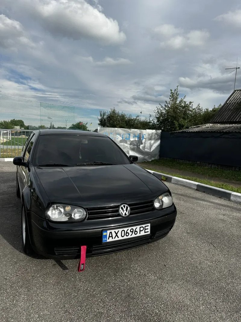 Продам Volkswagen Golf 4 1.8 газ /бензин — фото 2