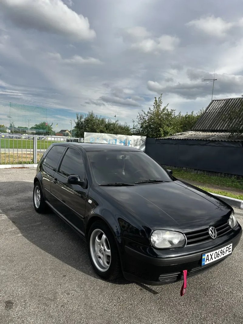 Продам Volkswagen Golf 4 1.8 газ /бензин — фото 4
