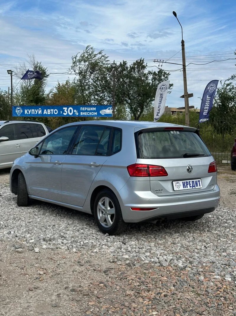Продам Volkswagen Golf Sportsvan 2015 рік можлива розстрочка, кредит, обмін! — фото 5