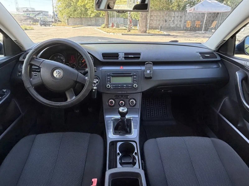 Продам Volkswagen Passat B6 2006 года, двигатель 1.6 бензин. — фото 4
