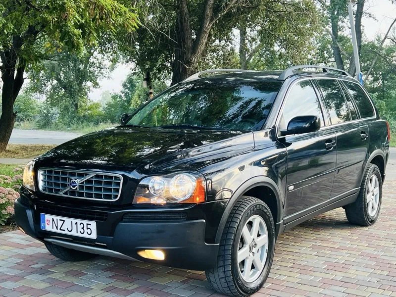 Продам Volvo ХC90 2.4 турбодизель 4X4 полный привод 7 мест в идеальном состоянии — фото 2