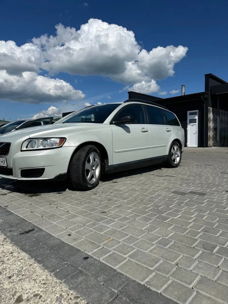 Продам Volvo V50 — фото 7