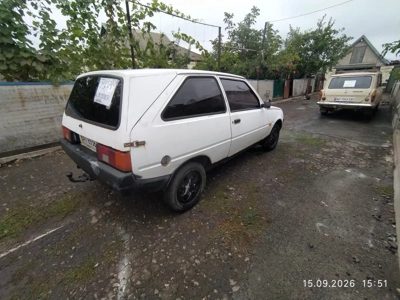 Продам ЗАЗ Таврия — фото 3