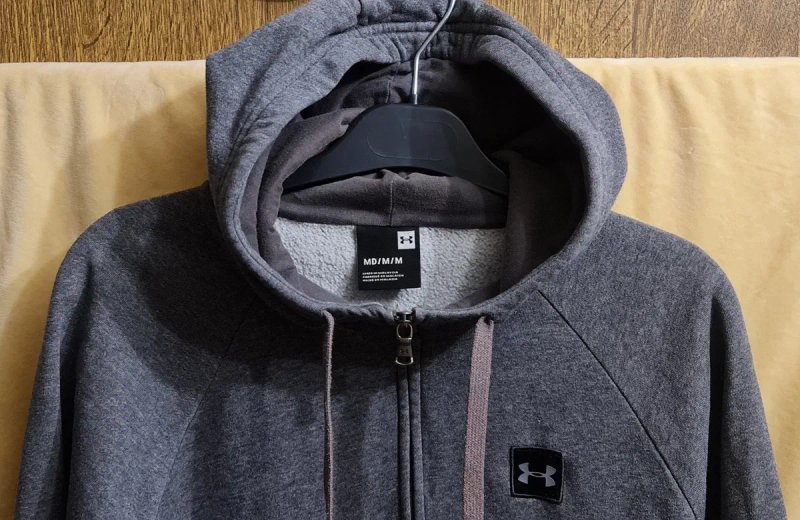 Продам  зип-худи Under Armour, оригинальные подростковые  джогеры, кофта, толстовка, худи, флиска,также продам спортивные штаны(джогеры) PhilipPPlein. — фото 5