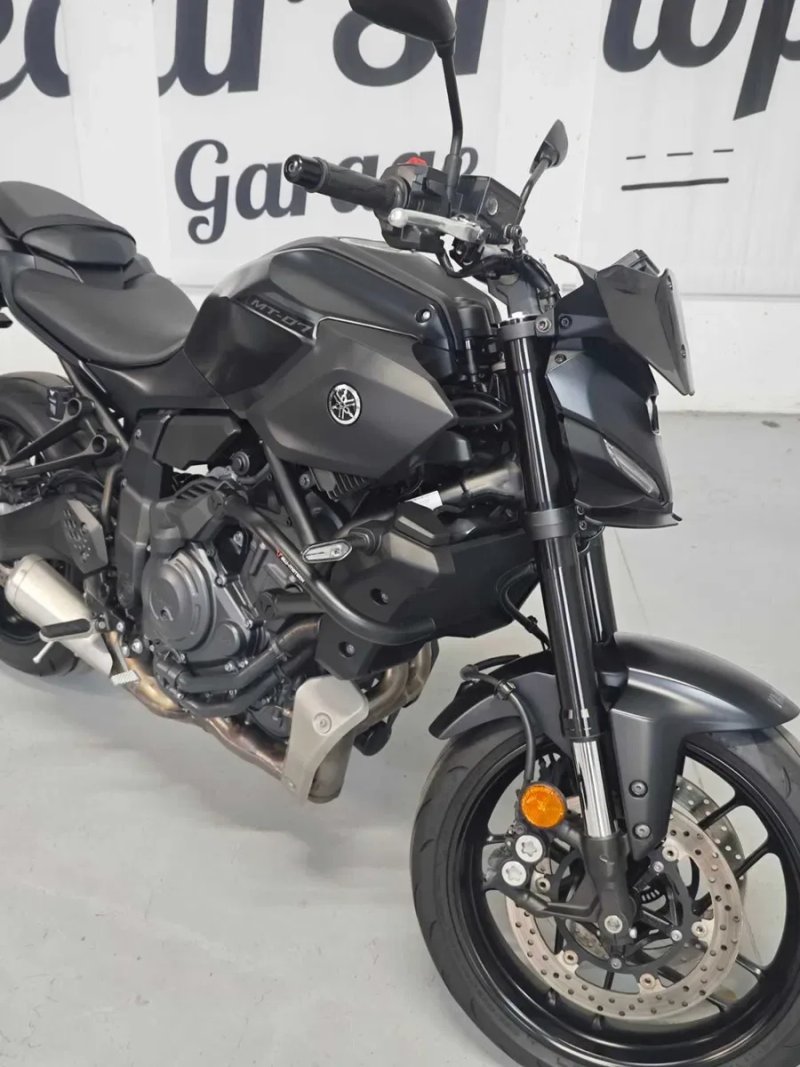Продаємо офіційний мотоцикл Yamaha МТ-07 Y-AMT (роботизована КПП), 2025 року випуску. — фото 4