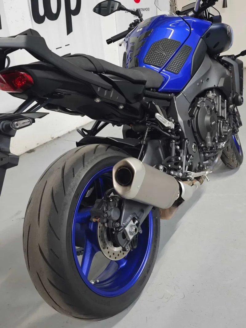 Продаємо офіційний мотоцикл Yamaha MT-10, 2024 року випуску — фото 8