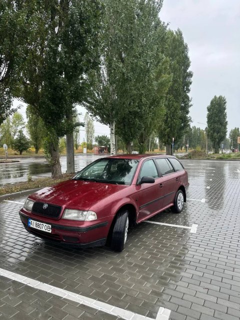 Продається Skoda Octavia tour slx 1.8 газ бенз