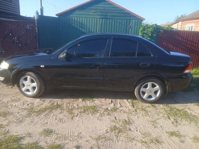Продаю автомобіль nissan — фото 2