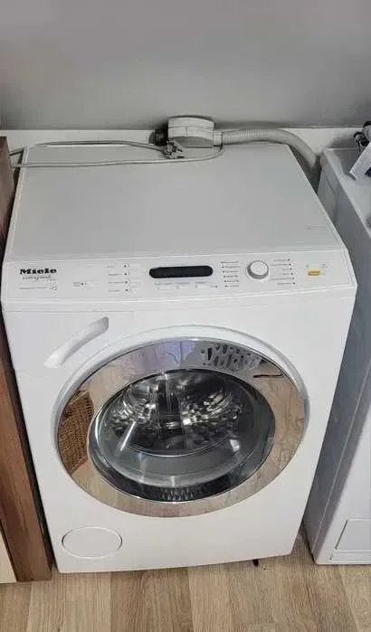 продаю премиальная стиральная машина Miele W4164 стиралка немецкая — фото 3