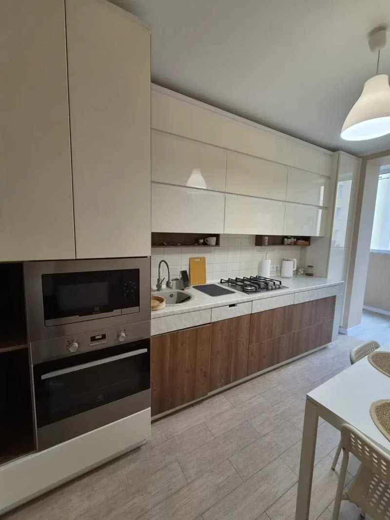 Продаж 2 кімнатна квартира, центральний парк Ірпінь — фото 4