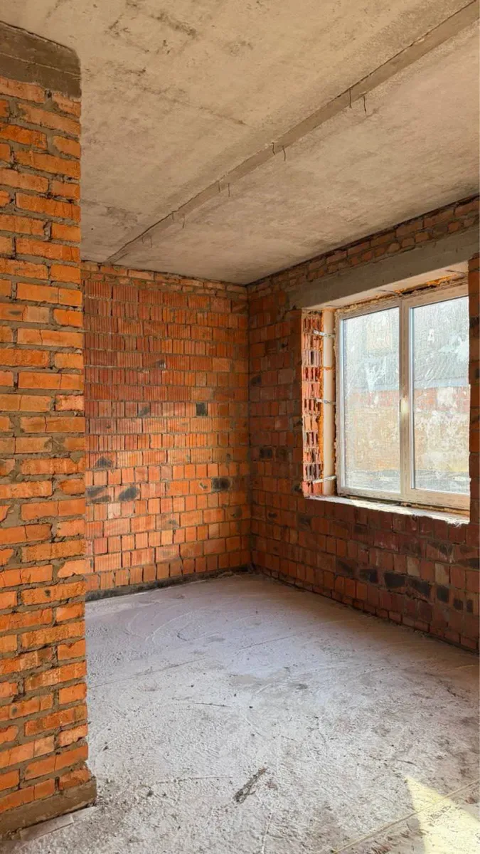 Продаж готового Таунхаусу в центрі, 3 поверхи - 125 м2 — фото 2