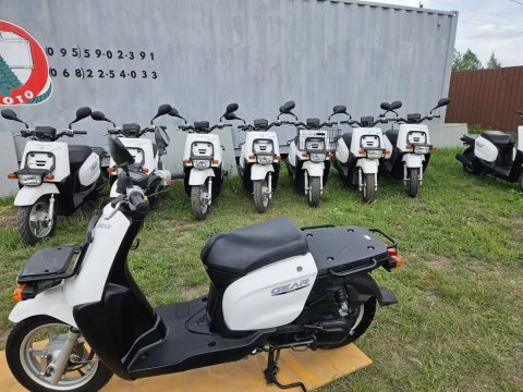 Продажа Грузовой скутер Ямаха гир 4такта инжектор на водяном охлаждении без пробега по Украине с контейнера из Японии gear стокмото продаж мопедів