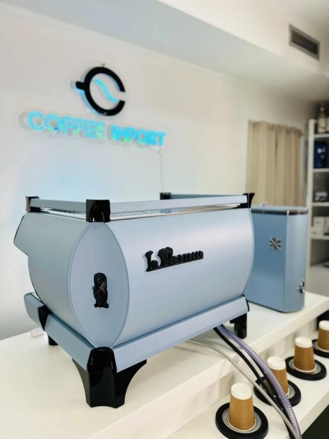 Професійна кавомашина La marzocco GB5 2 AV після ТО з гарантією.