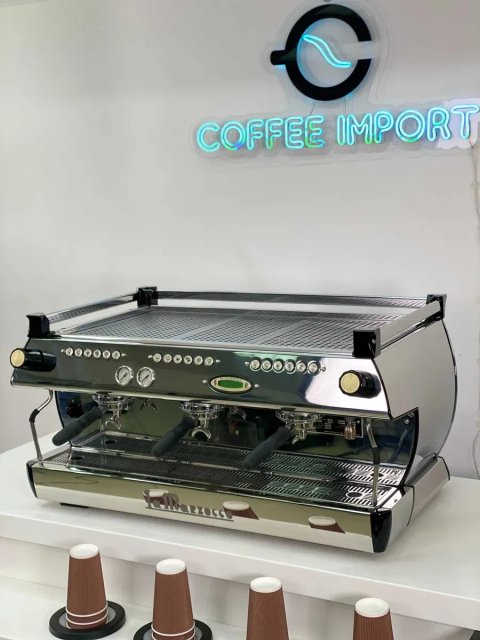Професійна кавомашина La Marzocco GB5 AV 3 пости після ТО з гарантією.