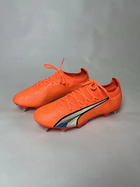 Професійні елітні бутси Puma Ultra Elite ULTIMATE MxSG Артикул: 107212-01 , нові , розмір 42 гібриди , мікси елітки , оригінал