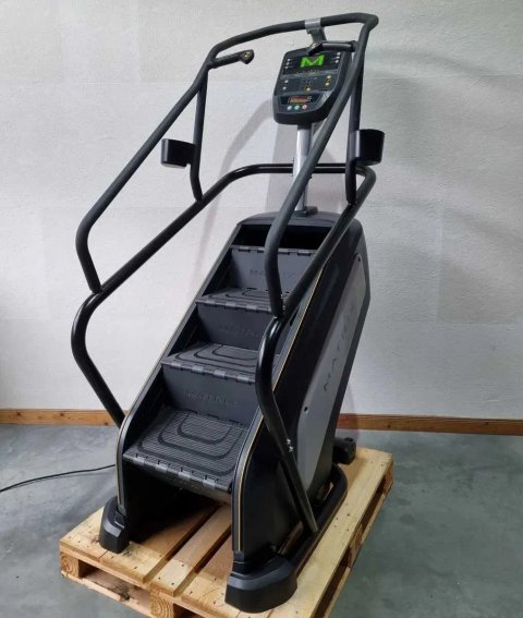 Професійний сходовий тренажер Matrix ClimbMill C5X, Precor, Technogym