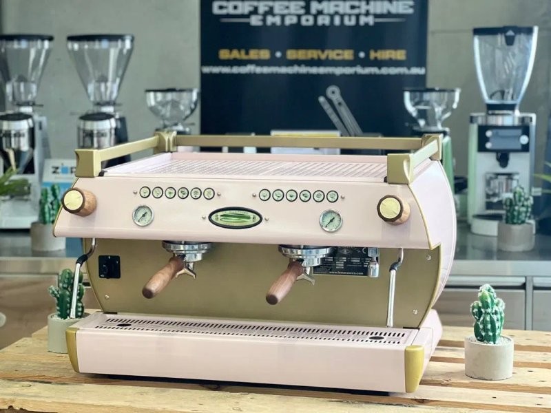 Профессиональная кофемашина La marzocco gb 5 EE 2 group Gold 24k — фото 3
