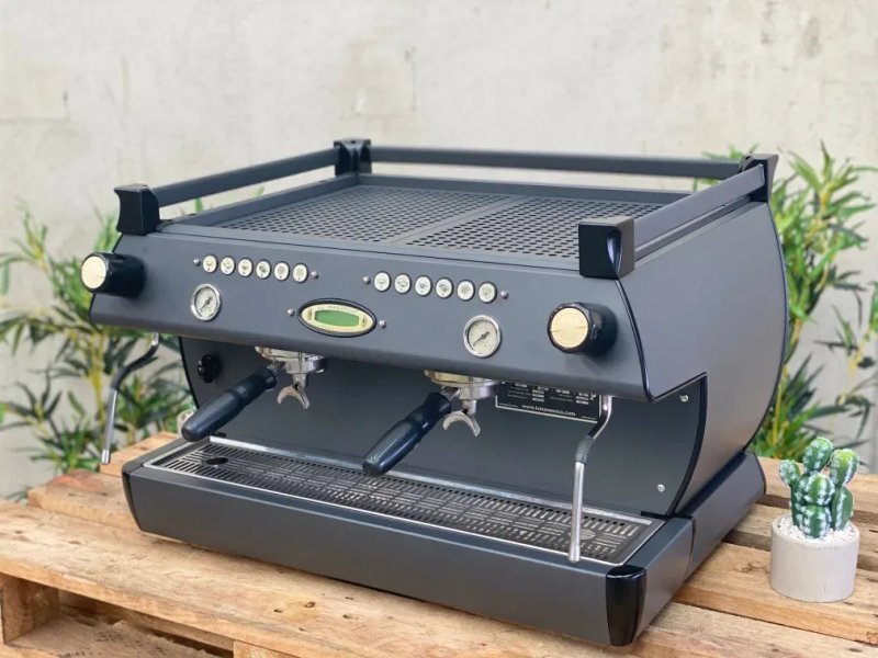 Профессиональная кофемашина La marzocco gb 5 EE 2 group Gold 24k — фото 5