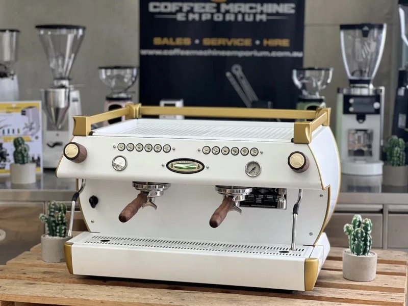 Профессиональная кофемашина La marzocco gb 5 EE 2 group Gold 24k — фото 6