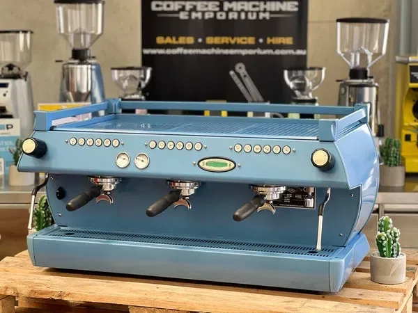 Профессиональная кофемашина La marzocco gb 5 EE 2 group Gold 24k — фото 7