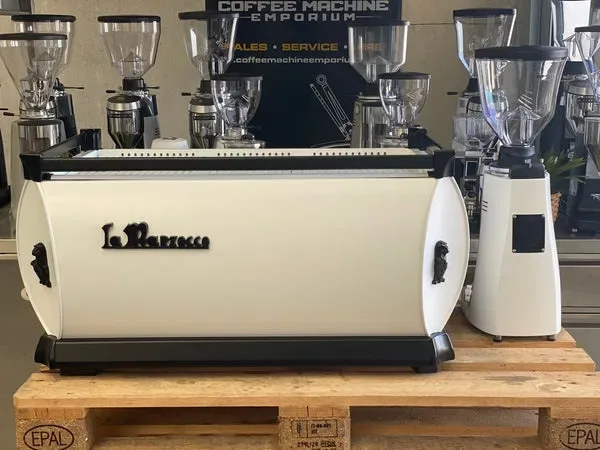Профессиональная кофемашина La marzocco gb 5 EE 2 group Gold 24k — фото 8