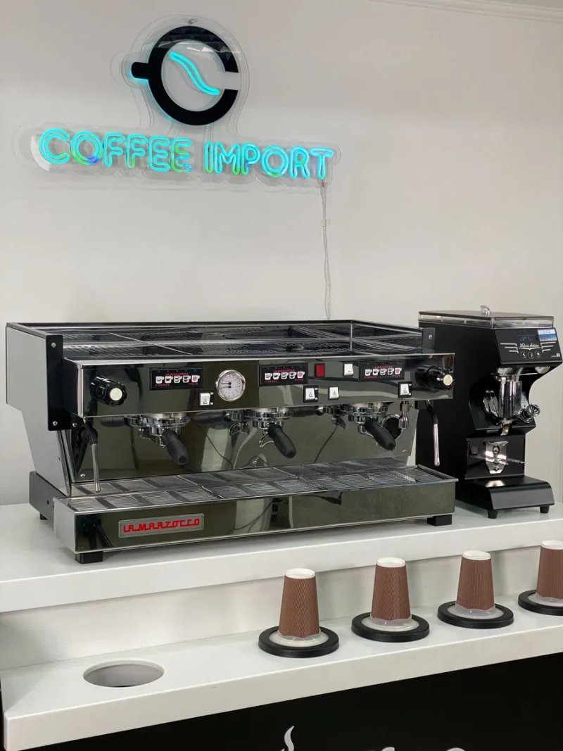 Профессиональная кофемашина La Marzocco Linea 3 gr после ТО ГАРАНТИЯ — фото 3