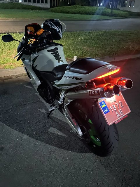 Проодам Honda cbr 600 rr