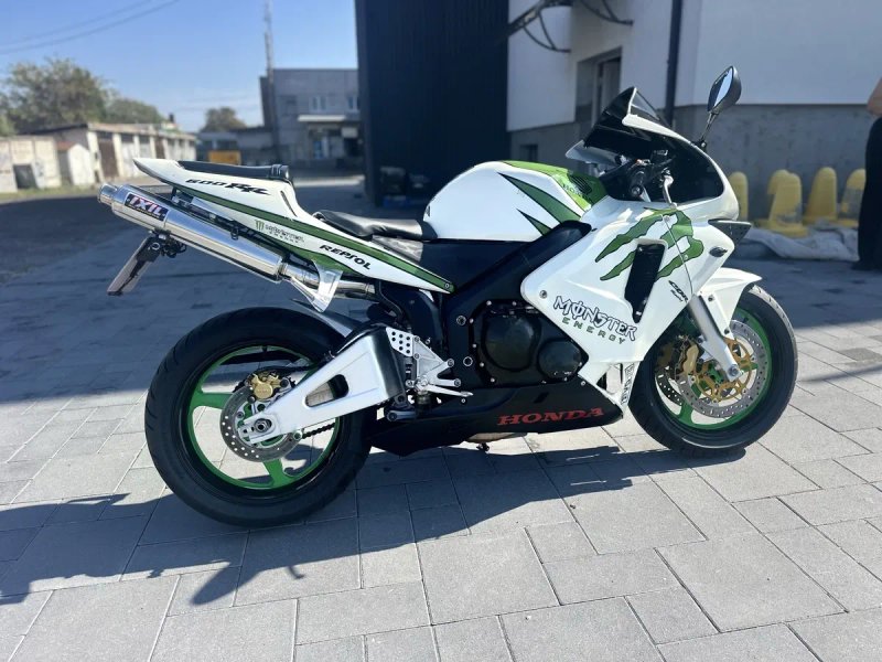 Проодам Honda  cbr 600 rr — фото 3