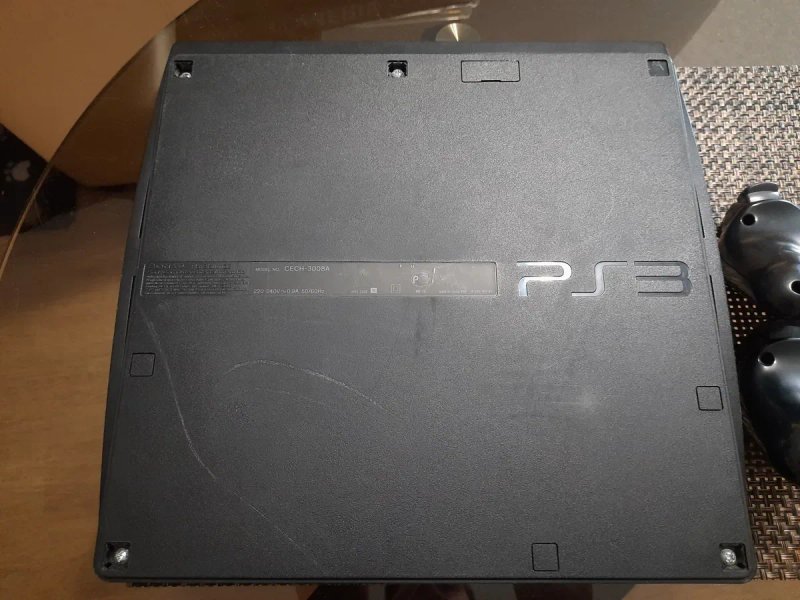 PS3 Slim 320gb +30игр Gta 5, San Andreas/Fifa 19/Mortal/Tekken/Metro — фото 3