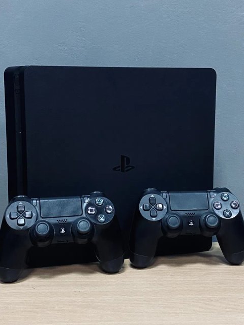 PS4. Playstation 4 Slim 500 гіг, 2 пади, гарантія