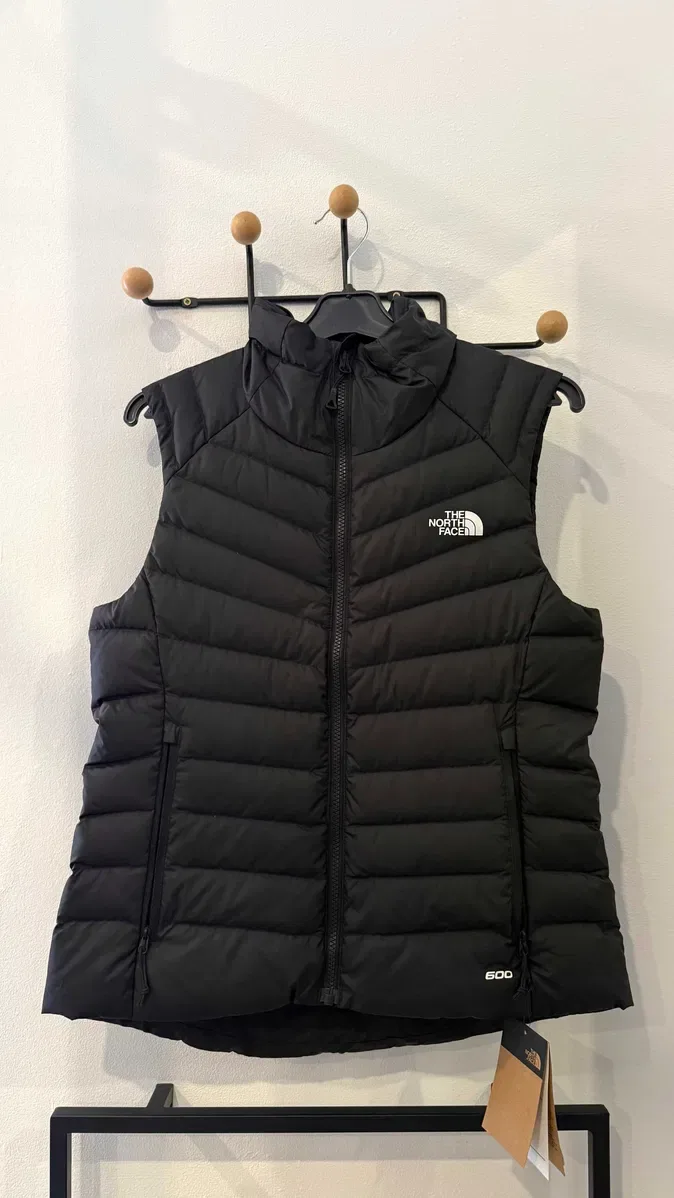 пуховая Жилетека жилет жіноча North Face Massif Vest Size 700 розмір S Нова Оригінал є різні моделі дивіться інші оголошення 500 — фото 5