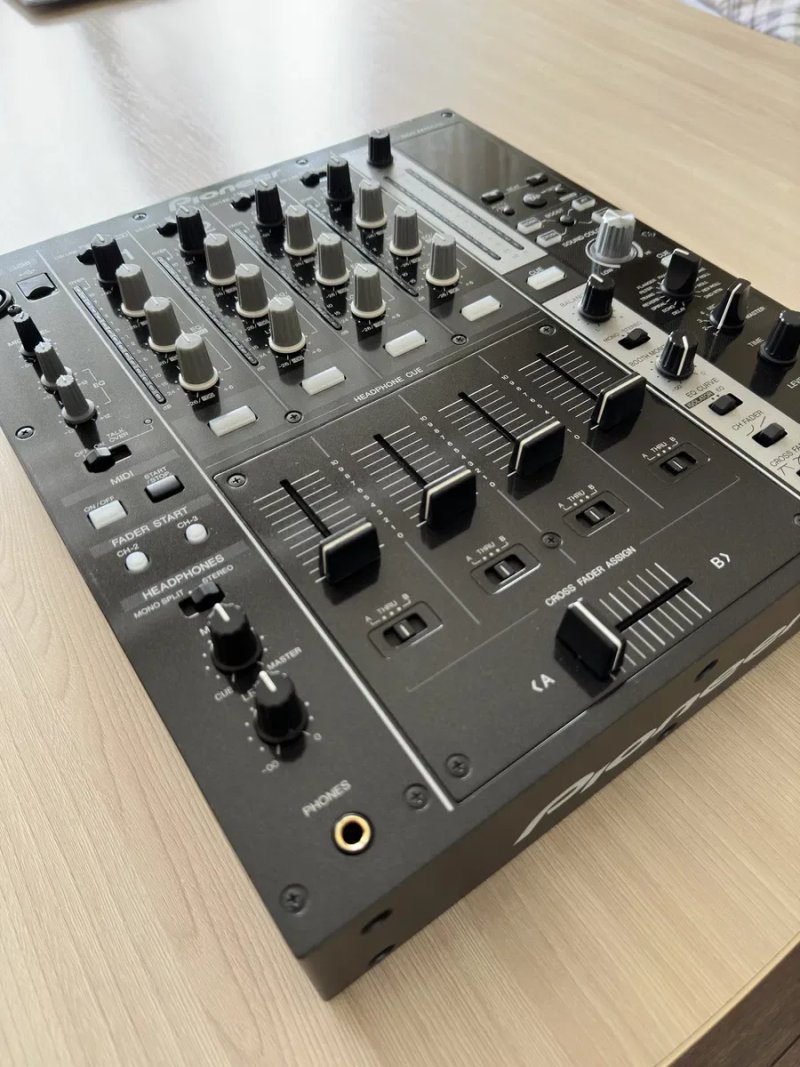 Пульт Pioneer Djm 750-k( мікшер, мікшерний) — фото 3