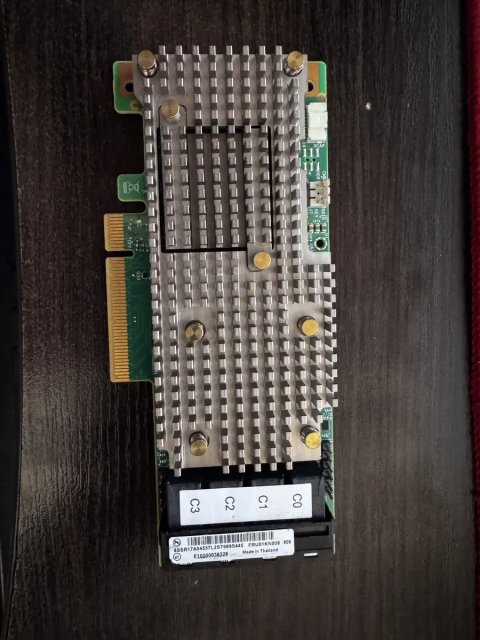 RAID Контролер LSI/Broadcom Megaraid Sas 9460-16i NVME/SAS/SATA