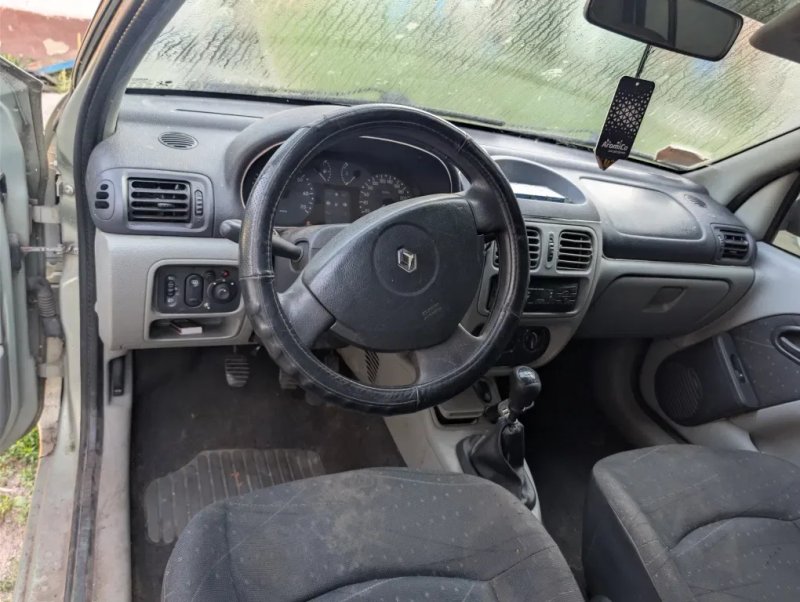 renault clio 2004 1.5 дизель. Шарот по запчастям любые запчасти все вопросы по телефону есть всё в наличии — фото 2
