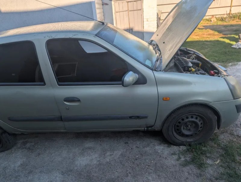 renault clio 2004 1.5 дизель. Шарот по запчастям любые запчасти все вопросы по телефону есть всё в наличии — фото 5