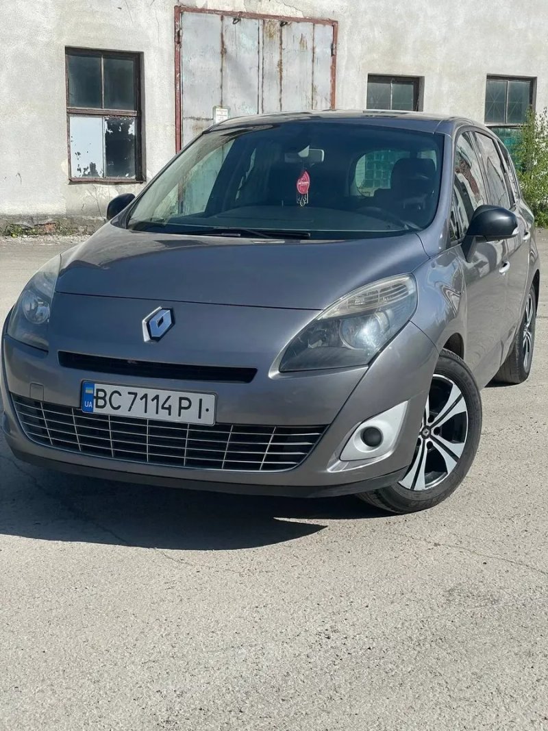 Renault Grand Scenic 2011; Рено гранд сценік — фото 4