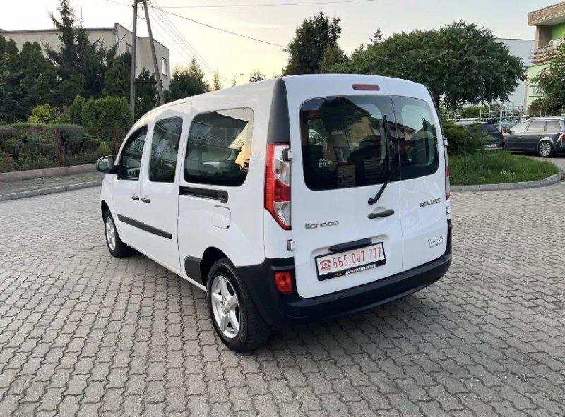 Renault Kangoo 2013 1.5 dCi maxi Сім місць — фото 4