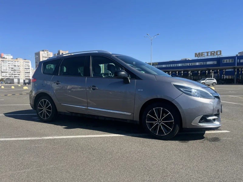 Renault Megane Scenic 3 рест BOSE 7 місць diesel — фото 4