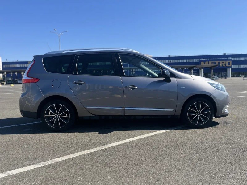 Renault Megane Scenic 3 рест BOSE 7 місць diesel — фото 7